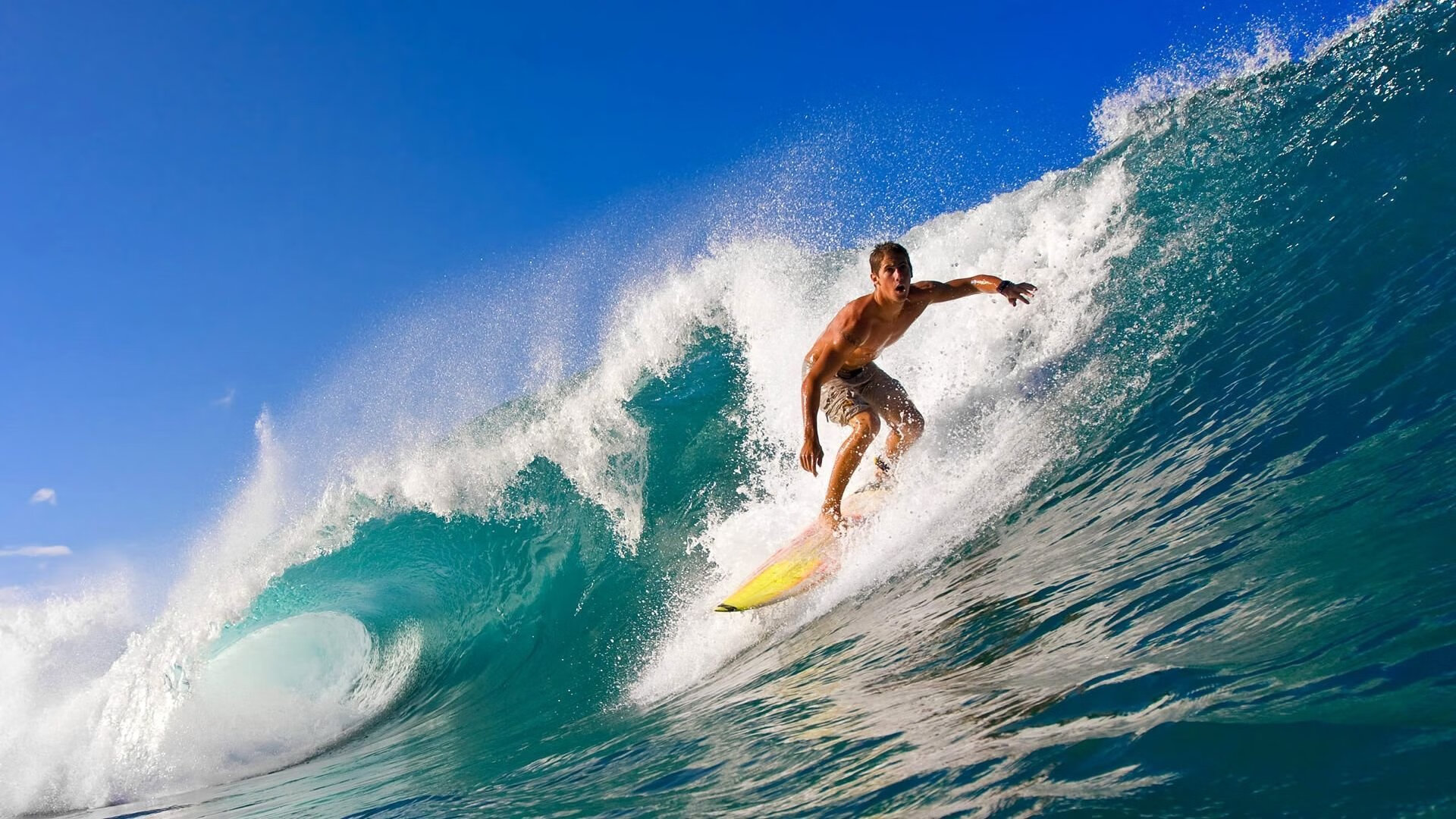 高尔夫尊中国室内公开赛吸引青少年球员参赛,高尔夫 中国