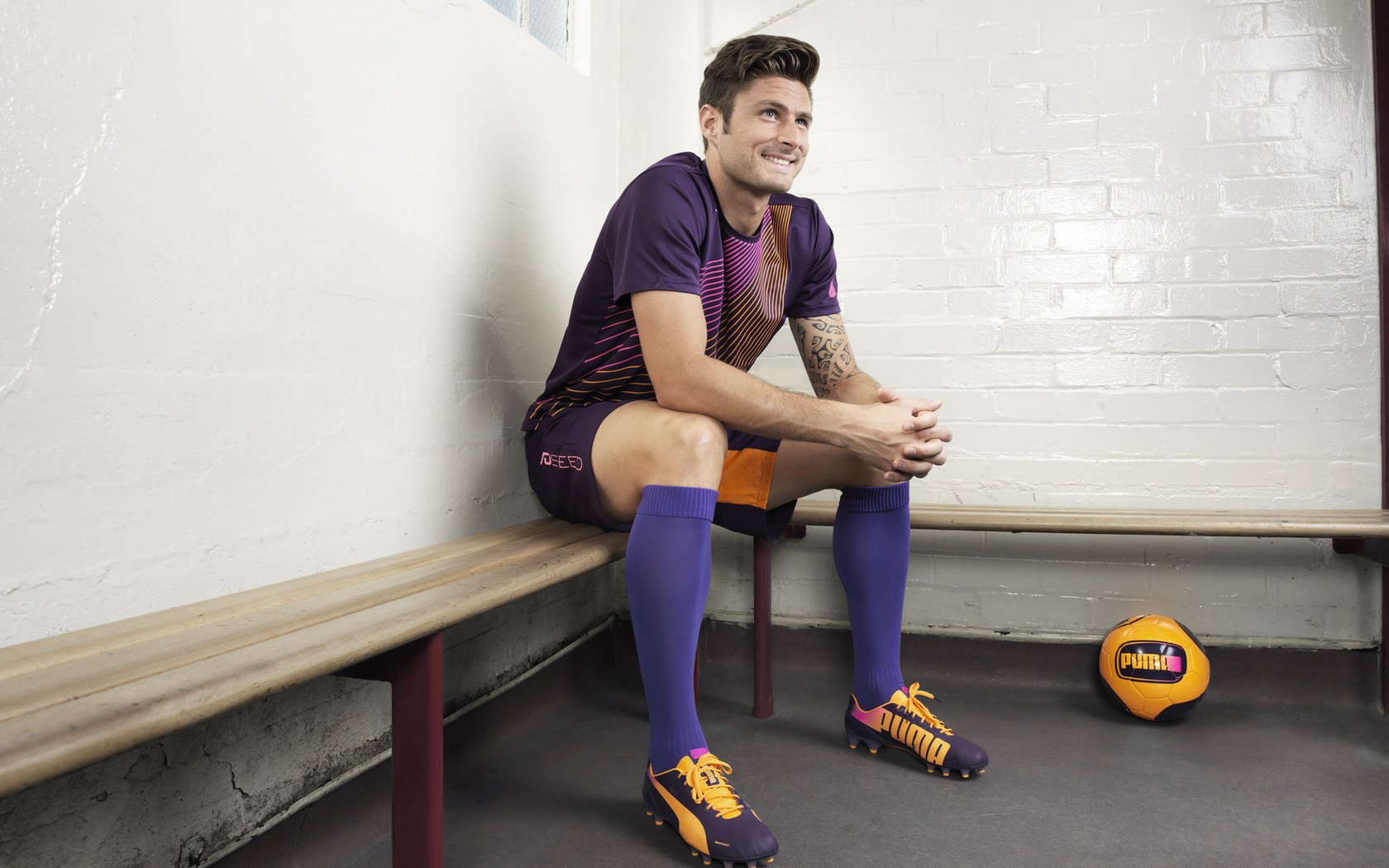 青训体系改革，注重技术与战术结合，青训模式